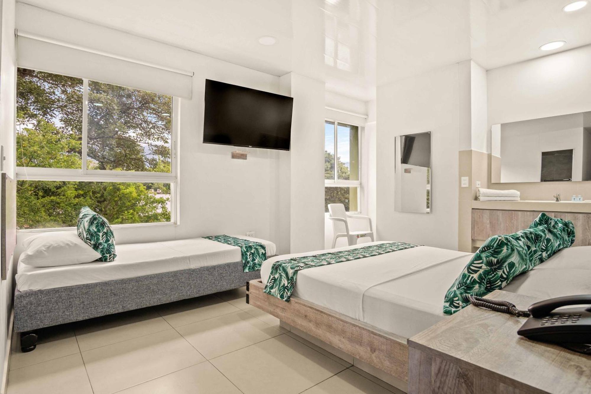 Hotel Eco Suite Кали Экстерьер фото