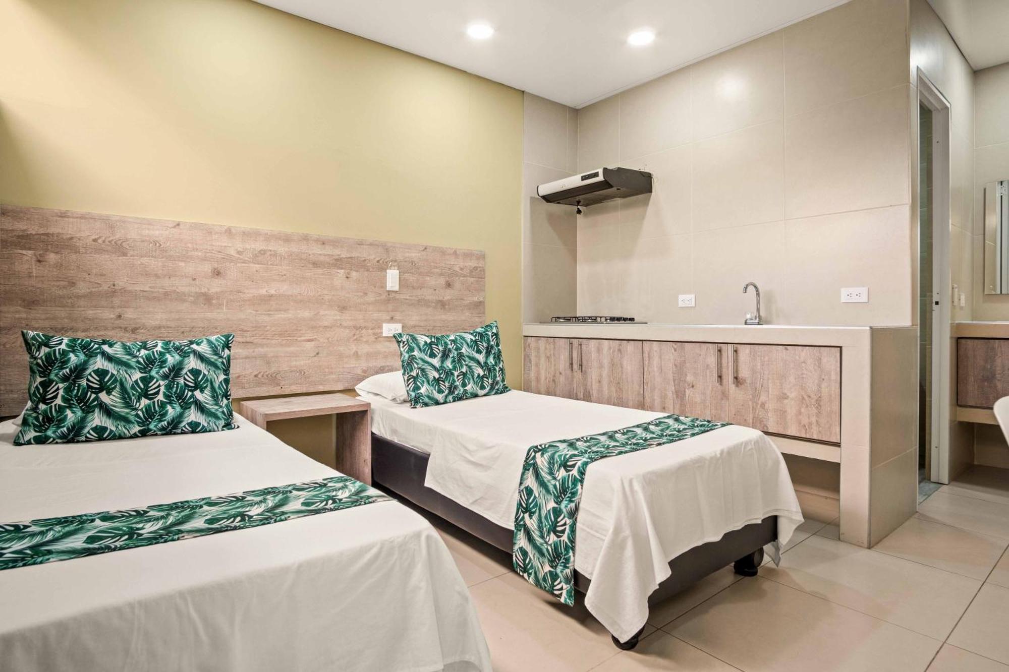Hotel Eco Suite Кали Экстерьер фото